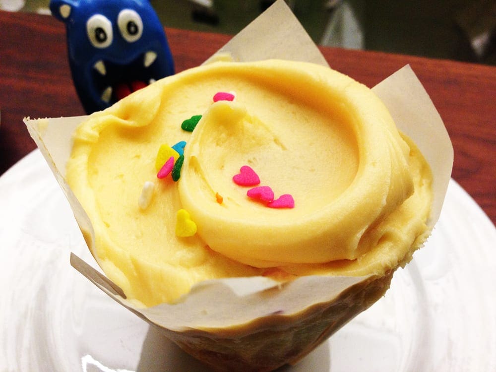 UniPorns & Rainhos Cupcake @ Baked & Wired Georgetown DC